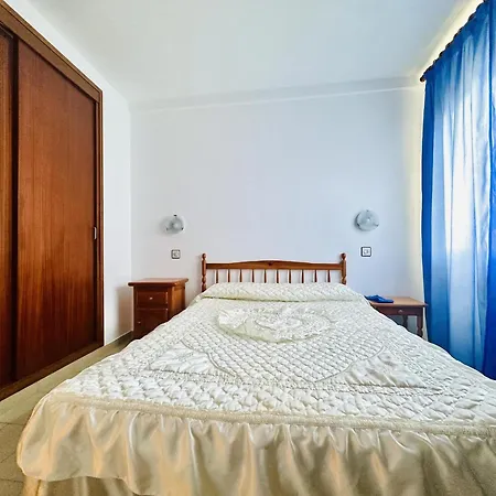 Estudio Con Terraza A 50 M De La Playa En - Es-258-24 ロザス
