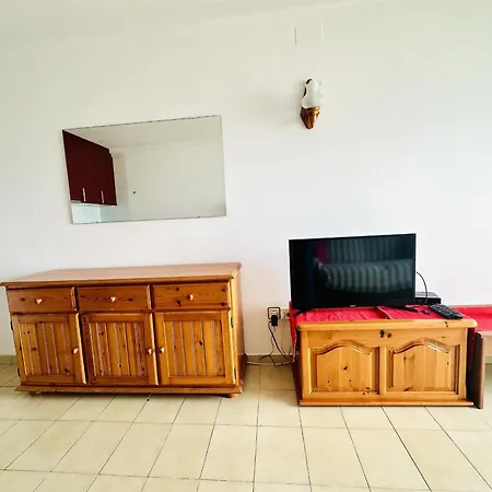Estudio Con Terraza A 50 M De La Playa En - Es-258-24 * ロザス